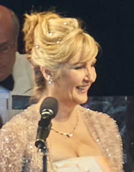 Lesley Garrett